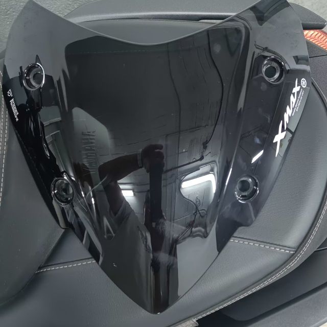 Schermo sportivo per X-MAX