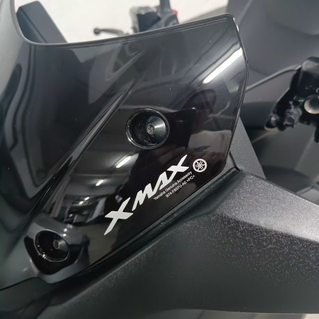 Schermo sportivo per X-MAX