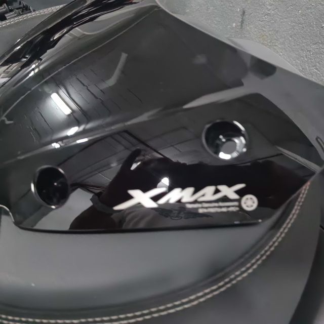 Schermo sportivo per X-MAX