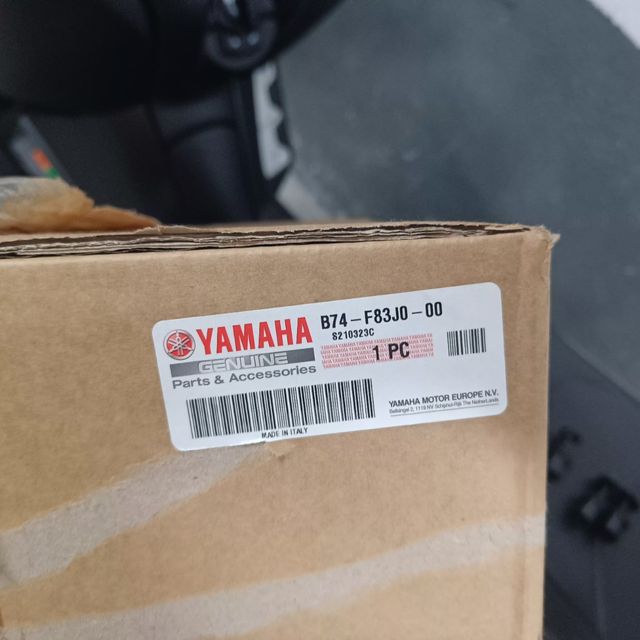 Schermo sportivo per X-MAX