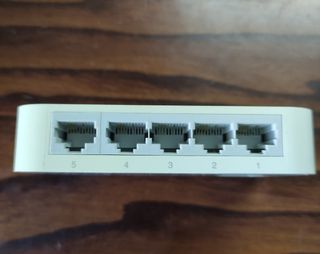 Switch TP Link TL-SF 1005D