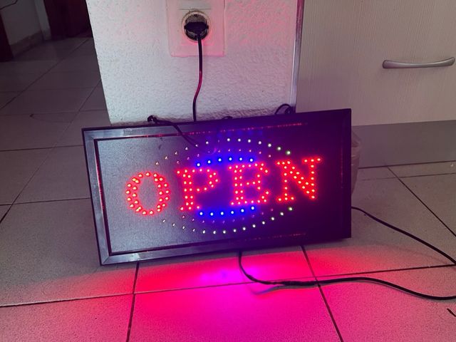 Cartello LED OPEN