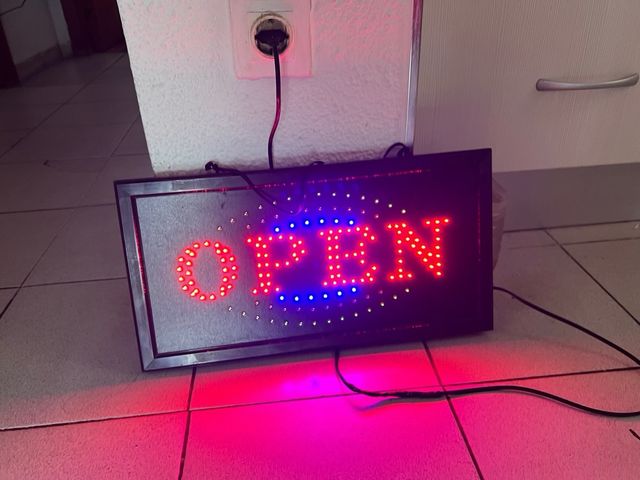 Cartello LED OPEN