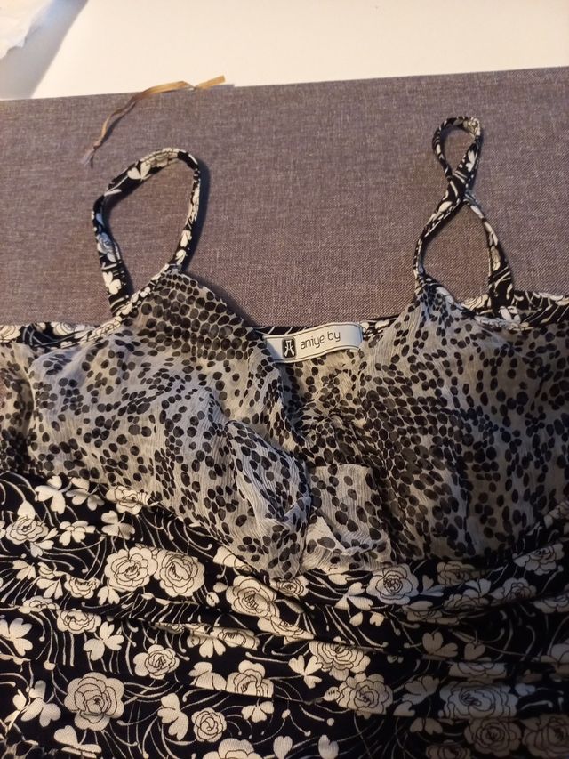 Canottiera a fantasia bianconera 