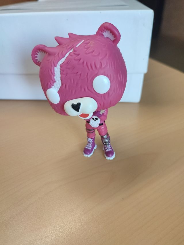 Funko Skin oso de san Valentín Fortnite