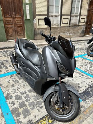 Yamaha XMax 300 cc