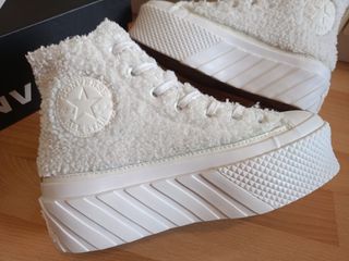 Converse Platform Teddy 