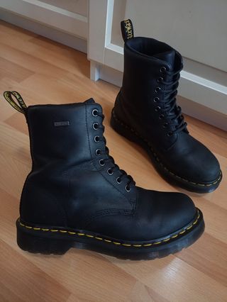 Dr. Martens 1460 Waterproof