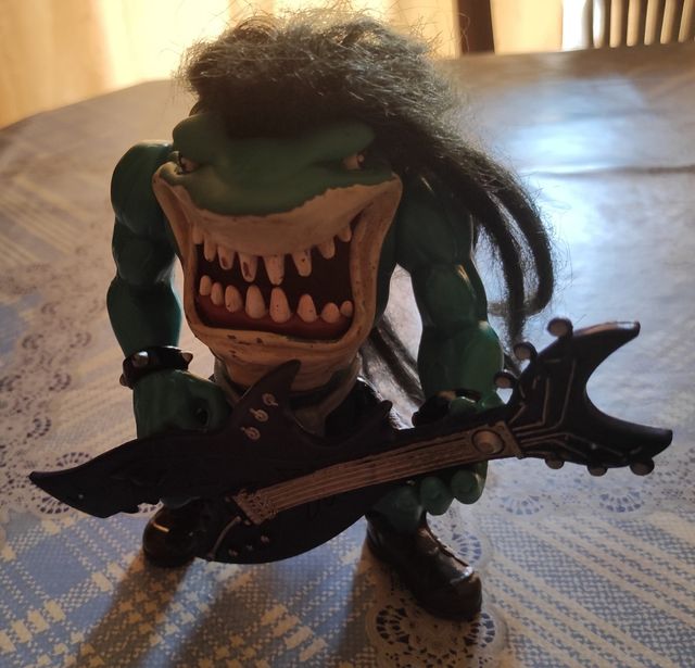 Statuetta Street Sharks Rox