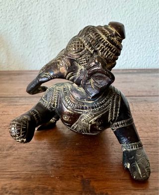 Antigua figura en bronce macizo Ganesha