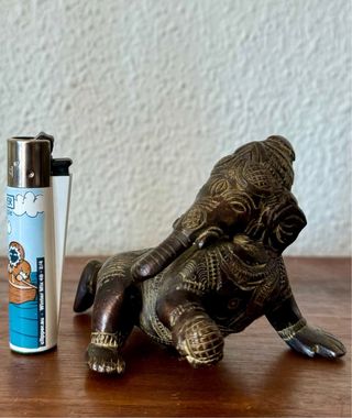 Antigua figura en bronce macizo Ganesha