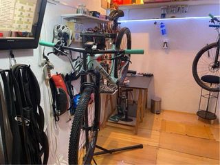 Reparaciones de todo tipo de bicicletas