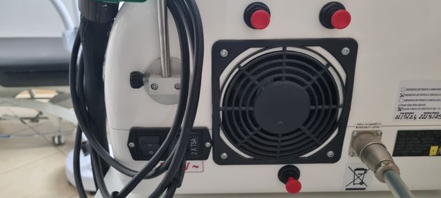 Elettromedicale IPL luce pulsata professionale 