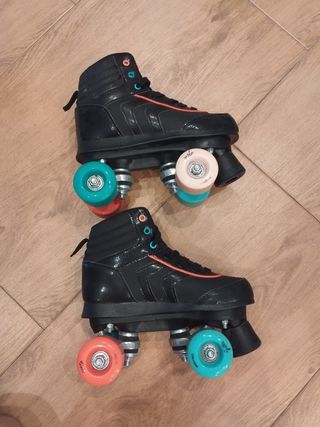 Patines de bota. Oxelo. Talla 35