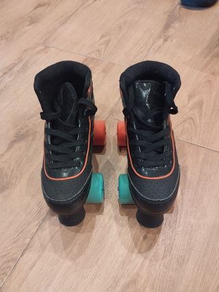 Patines de bota. Oxelo. Talla 35