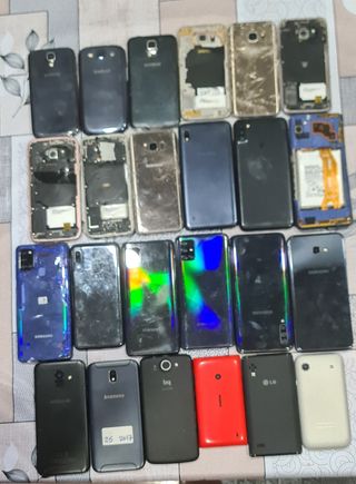  Telefoni cellulari Samsung e altre marche