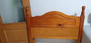 Cabecero de madera