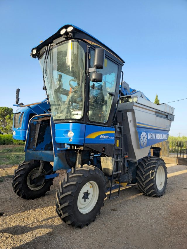 Vendimiadora olive new holland 9090x