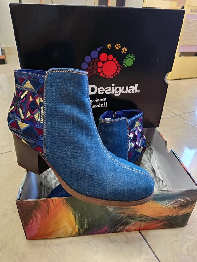 Botines Desigual talla 40