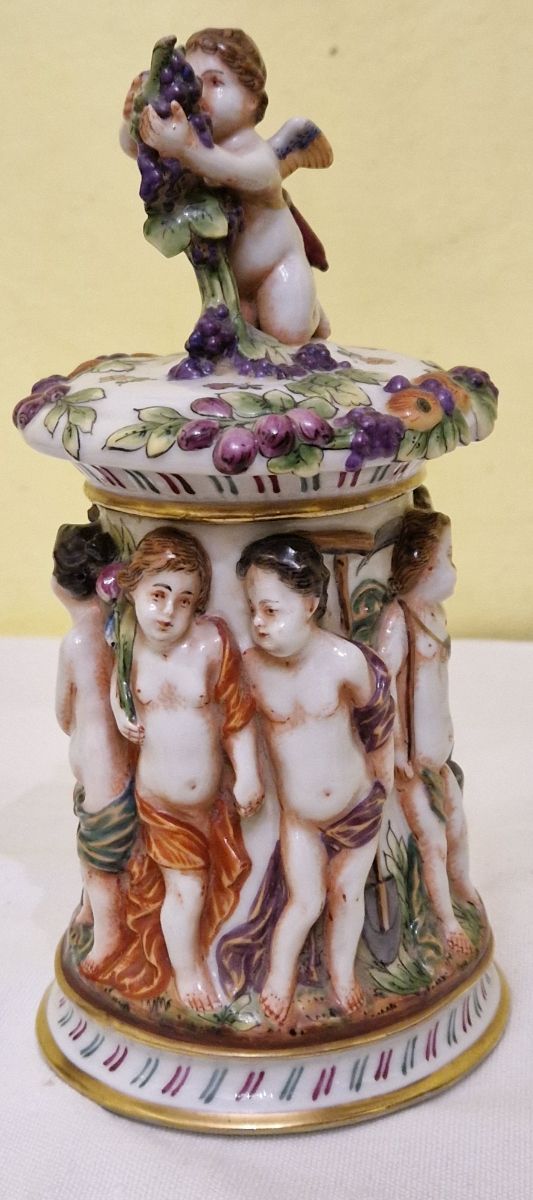 Scatola Ginori,Rudolstadt decorata 