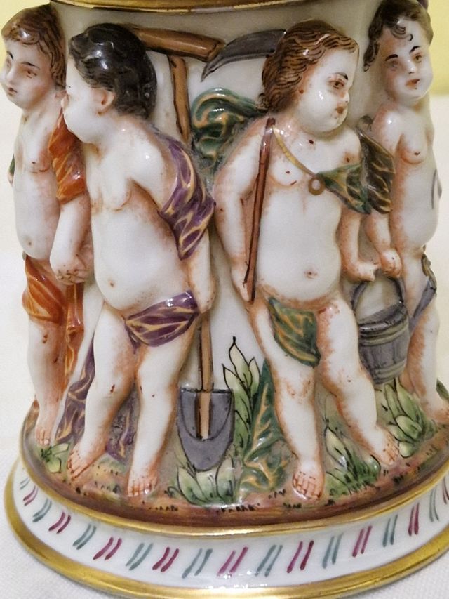 Scatola Ginori,Rudolstadt decorata 