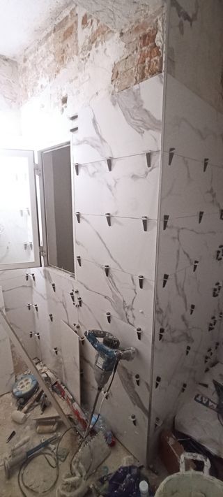Fontanería y Alicatados | Baños y Cocinas
