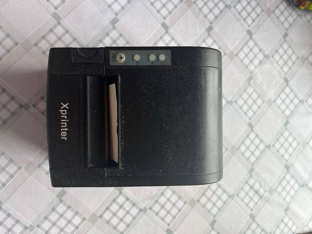 IMPRESORA TÉRMICA DE RECIBOS XP-C2008