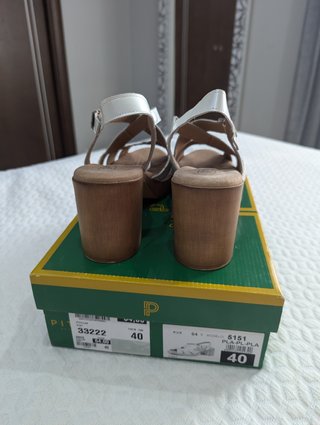 Sandalias Pitillos