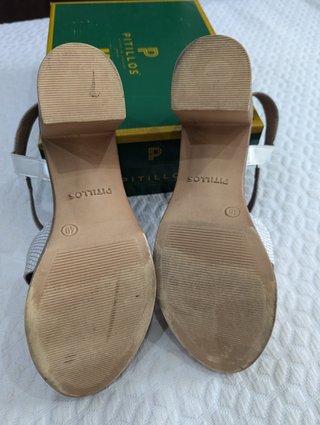 Sandalias Pitillos
