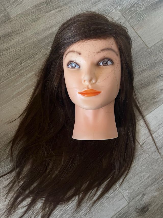 Cabeza de peluqueria