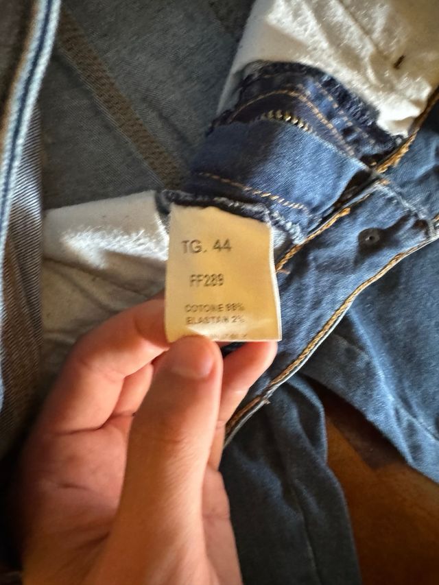 Bermuda uomo frank ferry