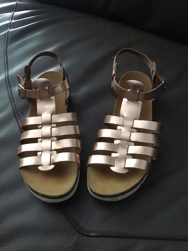 Sandalias gorila talla 37