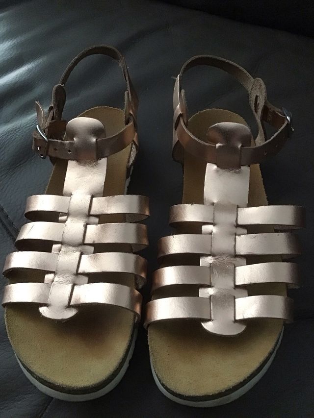 Sandalias gorila talla 37
