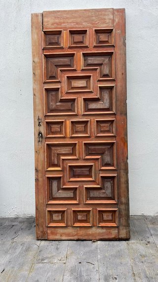 PUERTA ANTIGUA
