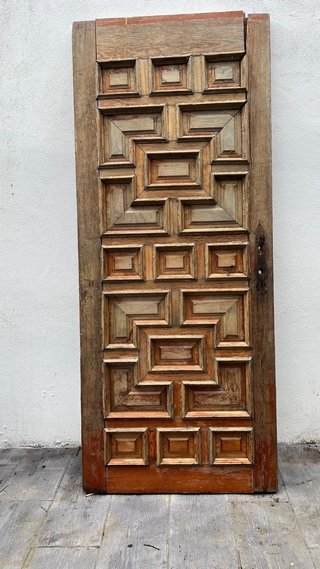 PUERTA ANTIGUA