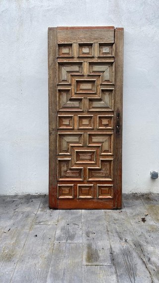 PUERTA ANTIGUA