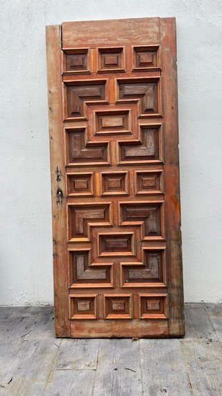 PUERTA ANTIGUA