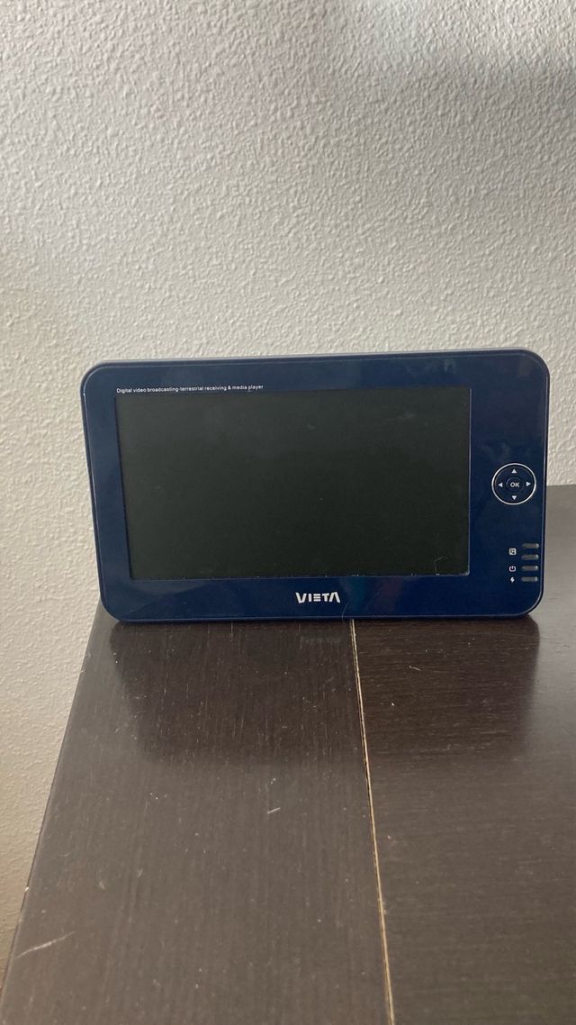 TV portatil 7’’ Con TDT.