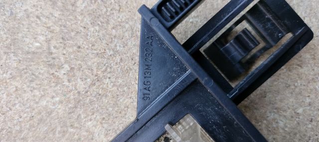 Luz de cortesía Ford Escort