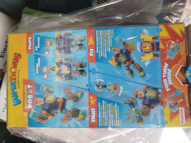 SUPERTHINGS RIVALS OF KABOOM