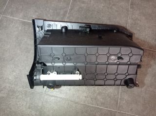 Guantera Ford Focus 2018-2022