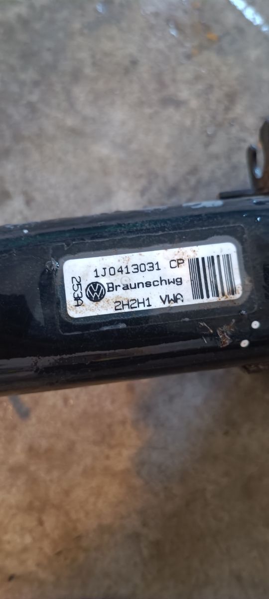 Amortiguadores delanteros REF: 1J0413031