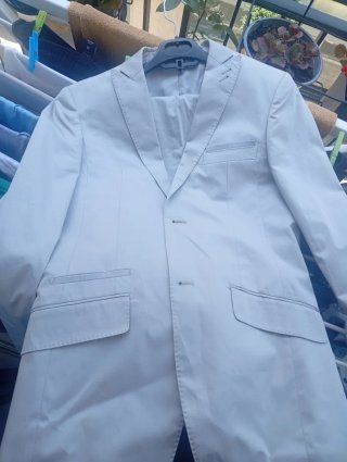 Traje gris S_M fórmula jóven. Talla 42