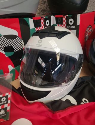 Casco integral Shiro Helmets
