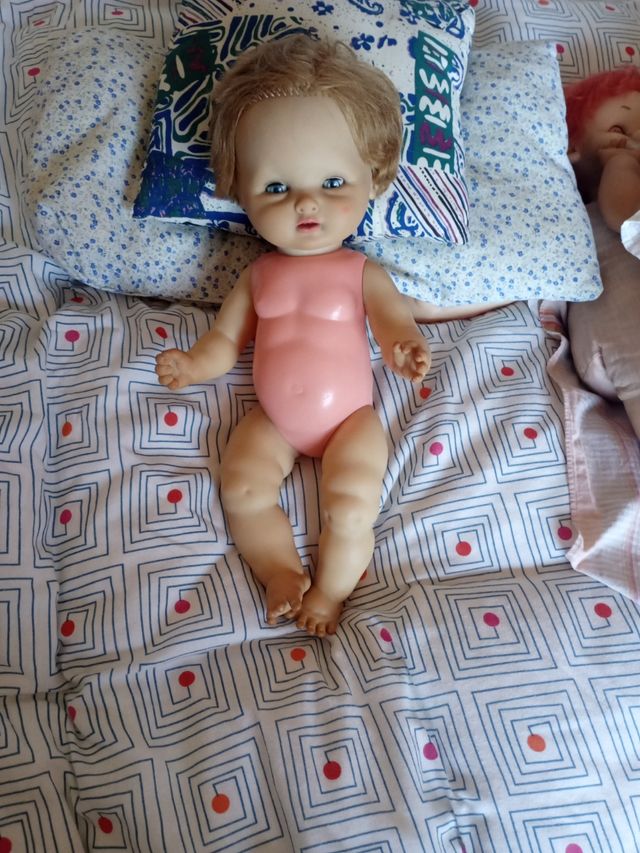 Muneco antiguo de gama