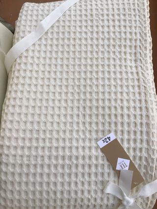Colcha de cama ( colchón 135 )