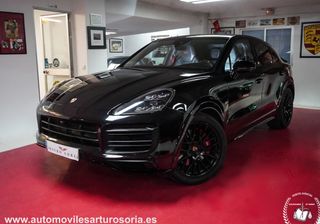 Porsche Cayenne 2021