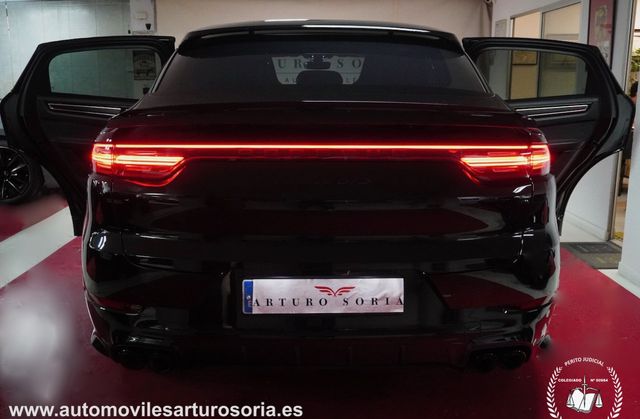 Porsche Cayenne 2021