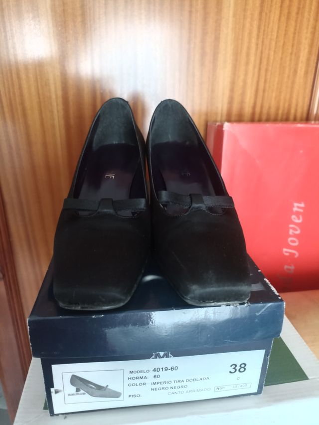 Zapatos tacón 38