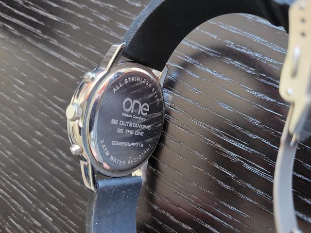 Relogio marca ONE